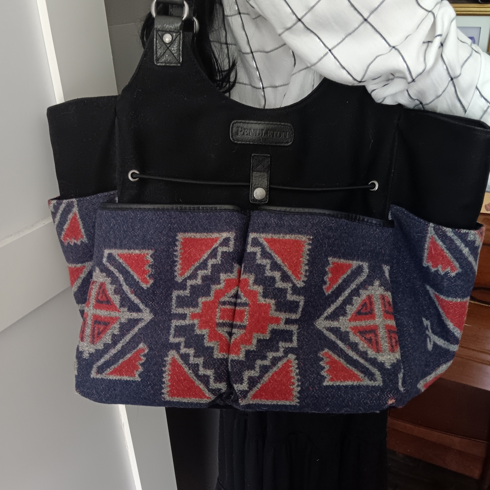 Pendleton Red and Black Tote Bag with Geometric Design